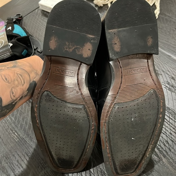 Men’s dress shoes - Picture 2 of 5